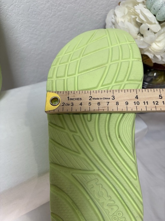 HOKA Ora Recovery Slides Lime Green Comfort Sandals Unisex Men10 Women12 Slip On main image 4